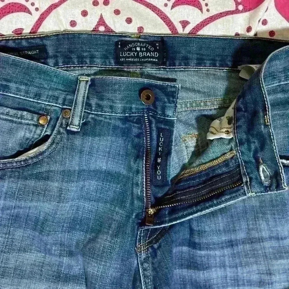 Lucky Brand Men's‎ 221 Original Straight Medium Wash Jeans 32x32-SOLD OUT ONLINE - Picture 4 of 10
